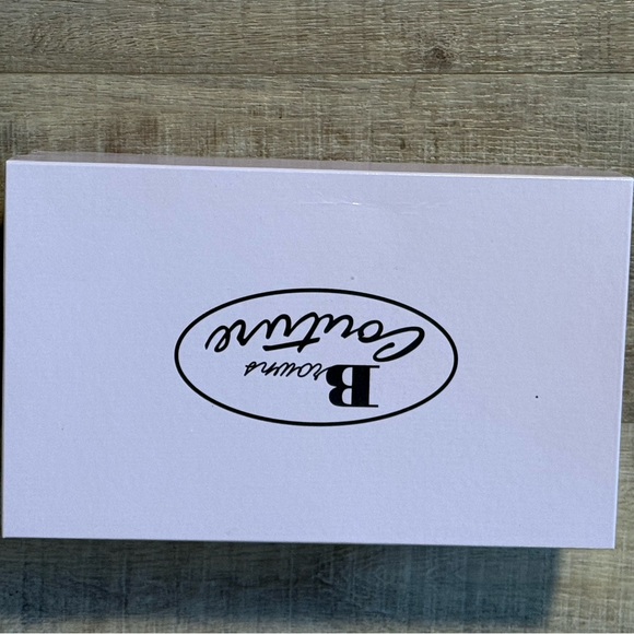 Shimmering Bow Detail Flats - Picture 8 of 12